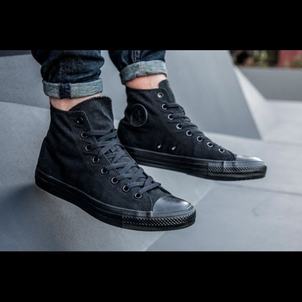 NWT all black high top converse